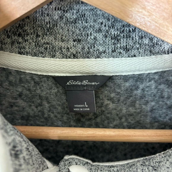 Eddie Bauer Fleece Pullover large - Picture 3 of 7